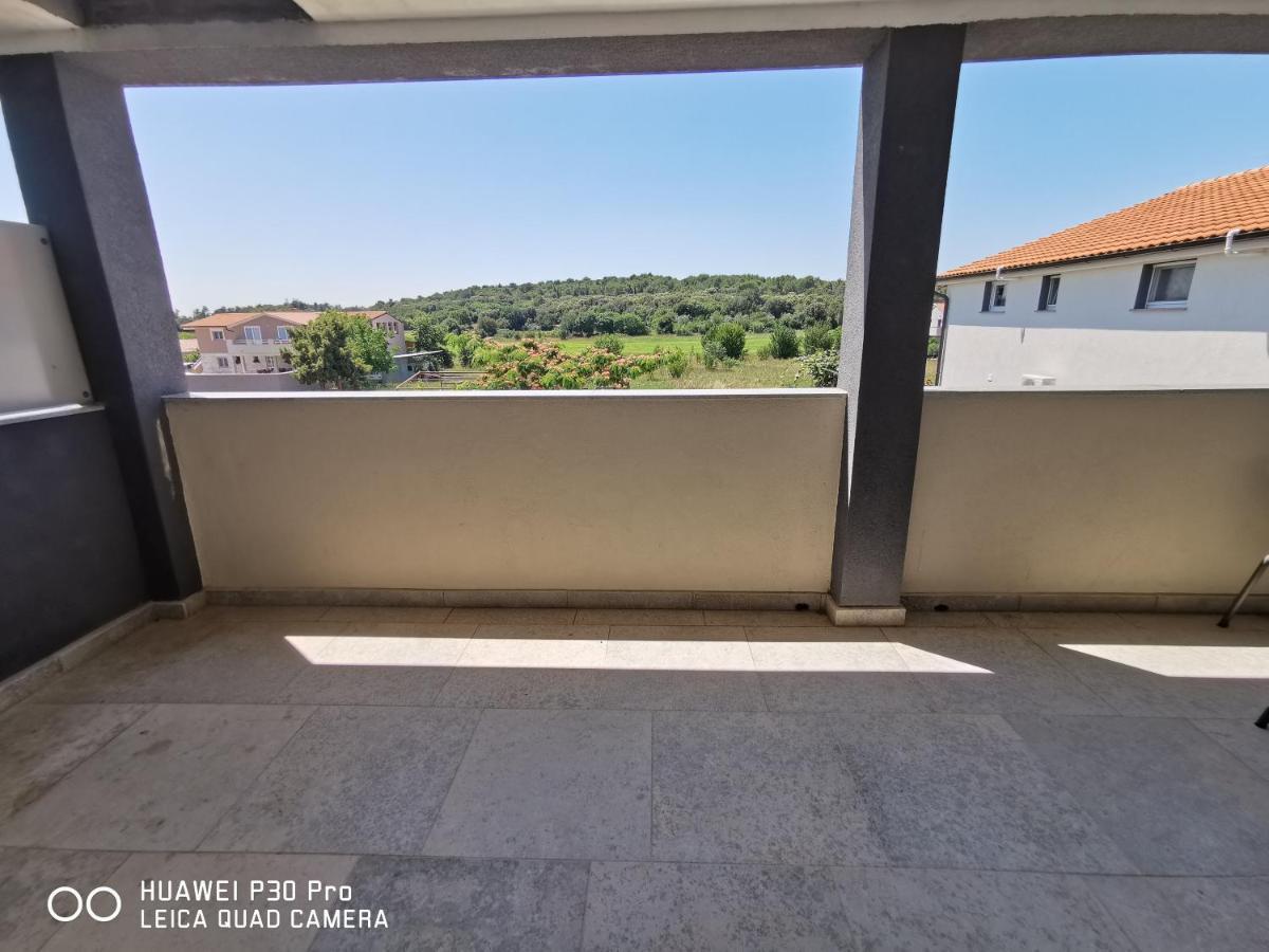 Apartmani Bradaric Pula Buitenkant foto